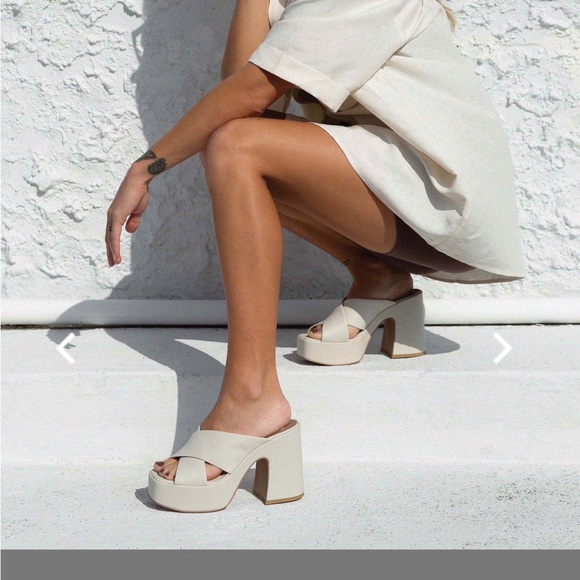 Dolce Vita Wonder Heels Ivory Leather - Picture 4 of 6
